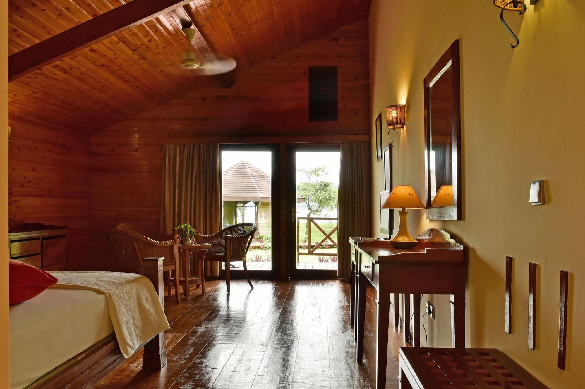 Отель Pestana Equador Илье-даш-Ролаш Экстерьер фото